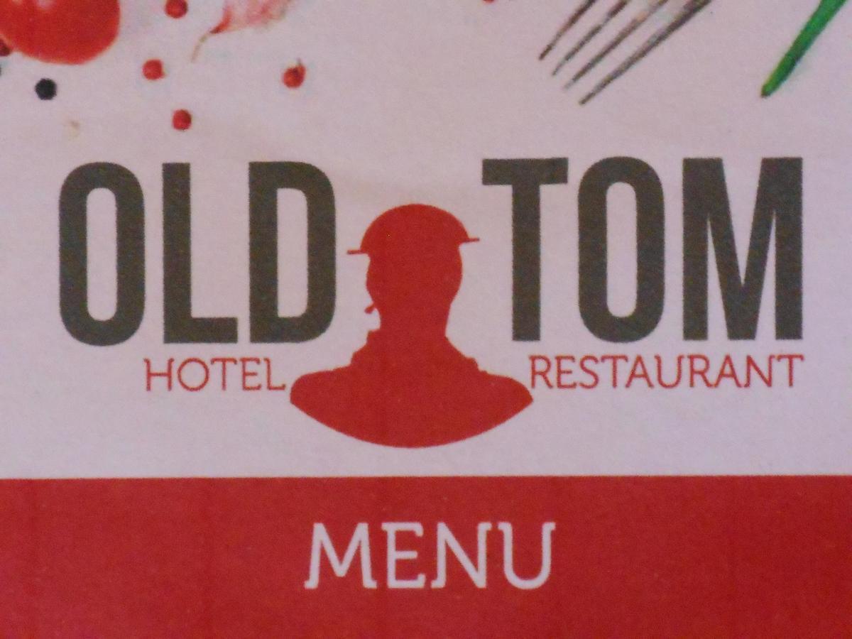 إبير Hotel Old Tom المظهر الخارجي الصورة